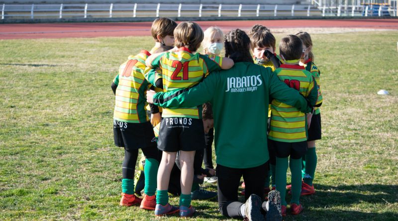 La Escuela Jabatos Móstoles Rugby Club, en colaboración con el Ayuntamiento, organiza la I Jornada Femenina de Rugby Base.