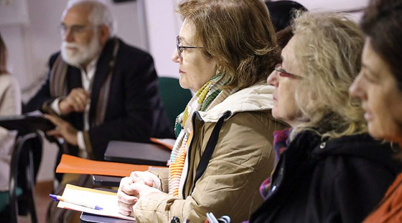 Móstoles recupera la 'Escuela de Abuelos' para reforzar las relaciones intergeneracionales