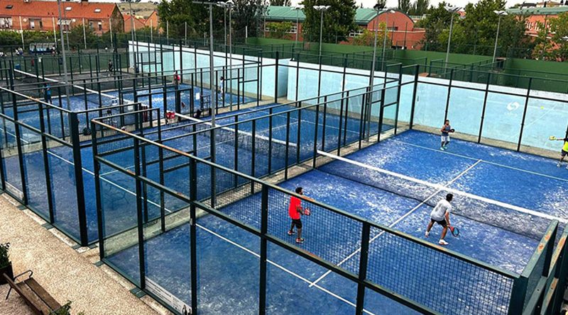 El Ayuntamiento asume gestión del centro deportivo de Parque Coimbra
