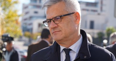 El Gobierno concede a título póstumo la Gran Cruz de la Orden del Mérito Civil al exalcalde de Móstoles David Lucas