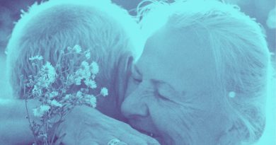 Móstoles abre el plazo para inscribir a sus vecinos centenarios en un homenaje