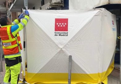 Muere un trabajador tras precipitarse desde la cubierta de un edificio en Móstoles