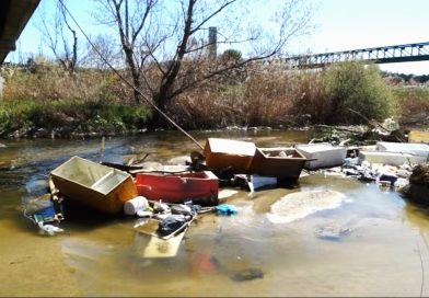 La jueza cita como investigados a responsables municipales de Móstoles de 2021 a 2023 por el deterioro del río Guadarrama